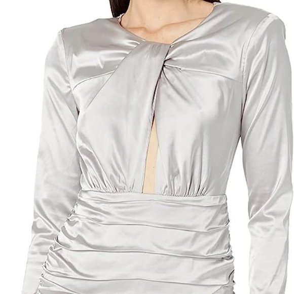 ASTR the LABEL Petrova Cut Out Dress in Silver Size Small New - Picture 13 of 14